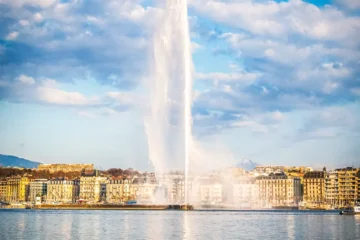 Pohľad na Ženevu z jazera